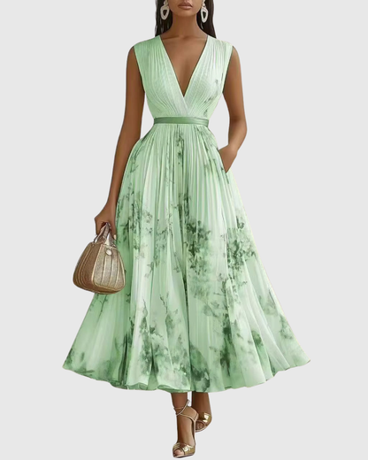 Bryleigh | Elegant Pleated Maxi Dress