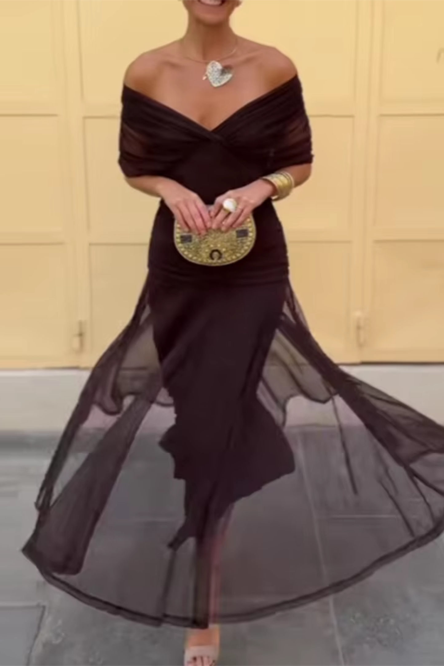 Emma | Elegant Maxi Party Dress with V-Neck