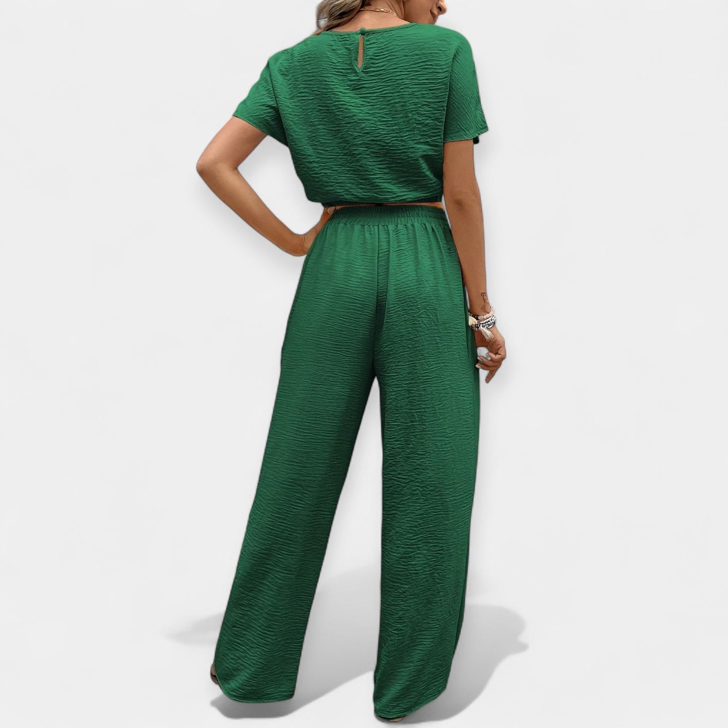 Chic Relaxed Fit Ensemble