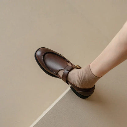 Belliora Retro Shoes