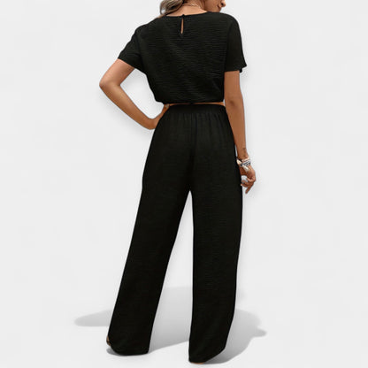 Chic Relaxed Fit Ensemble